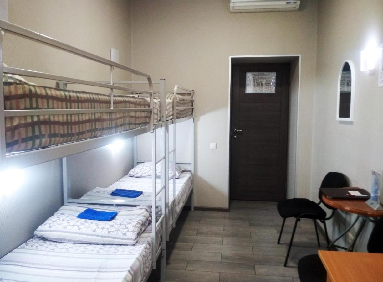 Penates Hostel 예카테린부르크 외부 사진