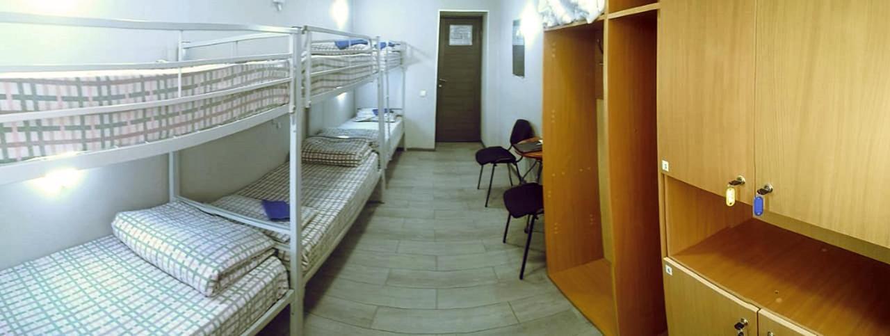 Penates Hostel 예카테린부르크 외부 사진