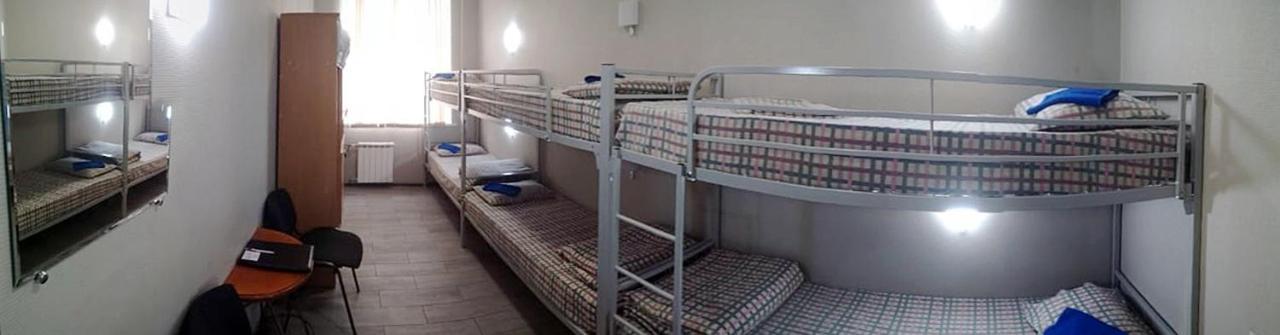 Penates Hostel 예카테린부르크 외부 사진