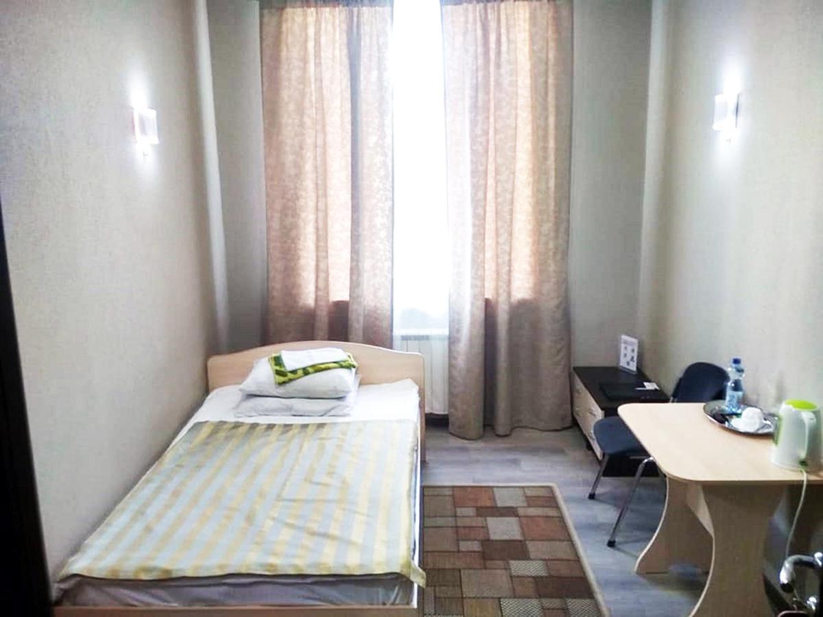 Penates Hostel 예카테린부르크 외부 사진